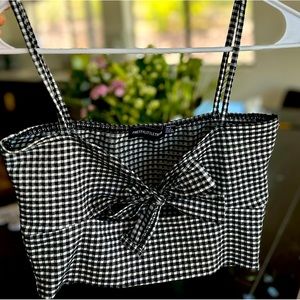 Pretty Little Thing checkered top